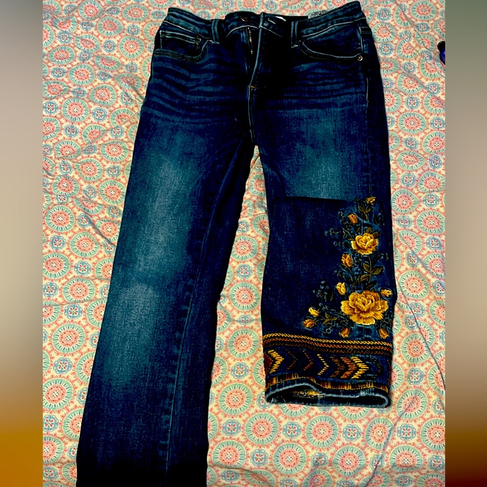 Floral Embroidered Women's Jeans